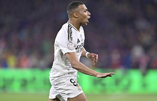 姆巴佩皇马首季算不算失败？其实比C罗当年好……