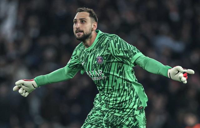 开云娱乐-唐纳鲁马vs佐默：通往决赛之门，靠两位门神推开