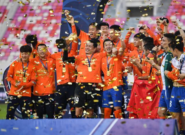 开云app-新华社评中超：寒冬里孕育希望 未来要看留洋青训