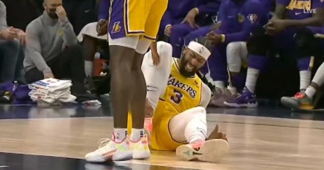 开云娱乐-疫情来袭伤病重创浓眉 IT状态出色成湖人唯一慰藉